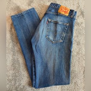 Mens Levi’s 501 34x32 blue jeans button fly classics fit